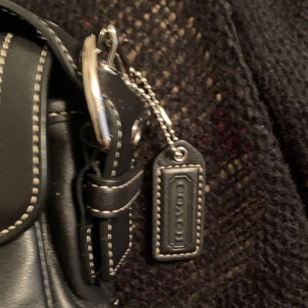 Coach Black Leather Shoulder Bag with Silver Accents - Picture 2 of 9